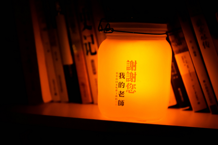 还有一类会修改游戏内存指数的